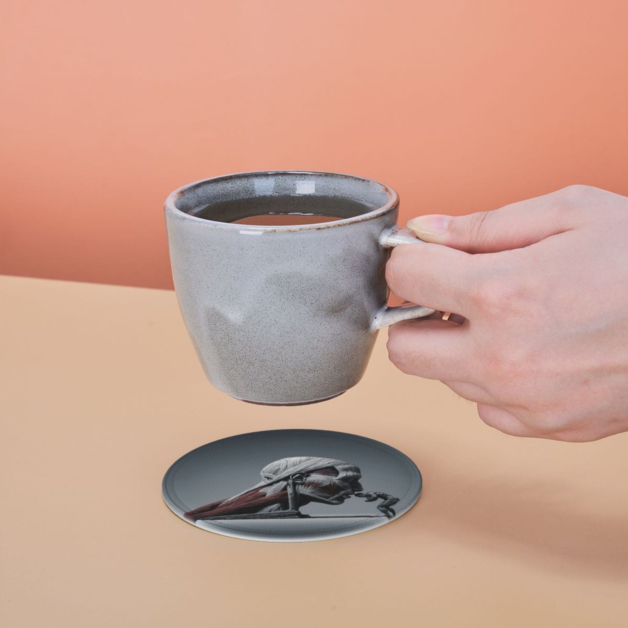 6 - Pack Round Leather Coasters: Creative Human Muscle Pattern, Exquisite Storage, Protecting the Desktop