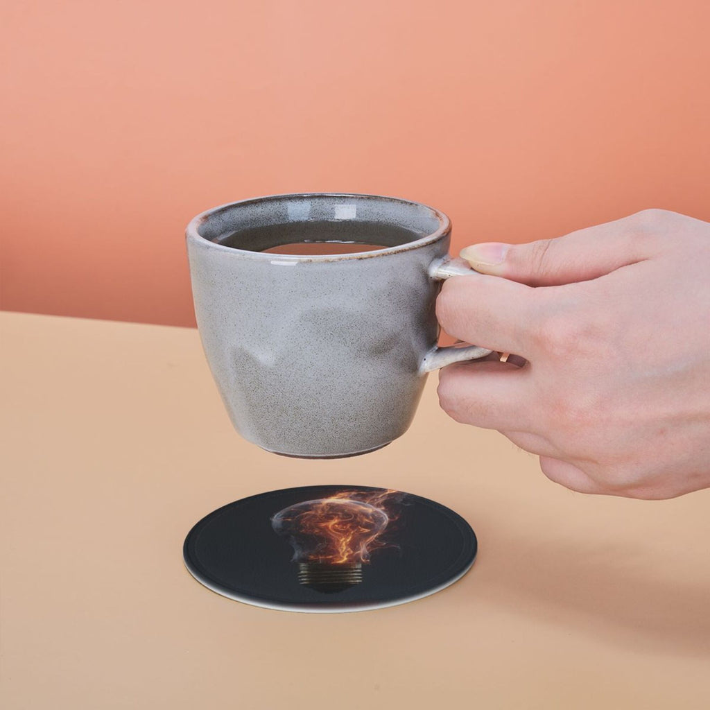 6 - Pack Round Leather Coasters: Flame Bulb Pattern, Exquisite Storage, Protecting the Desktop